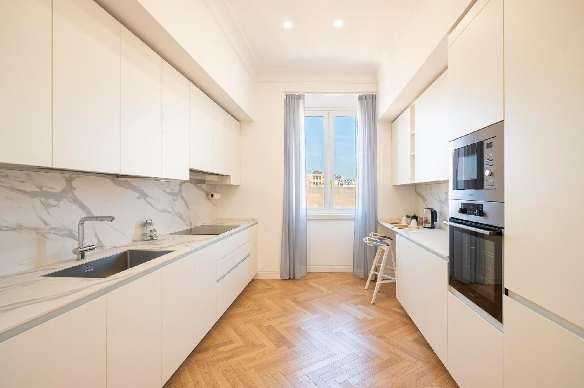 Sjr Luxury Apartment Trevi Fountain Rzym Zewnętrze zdjęcie