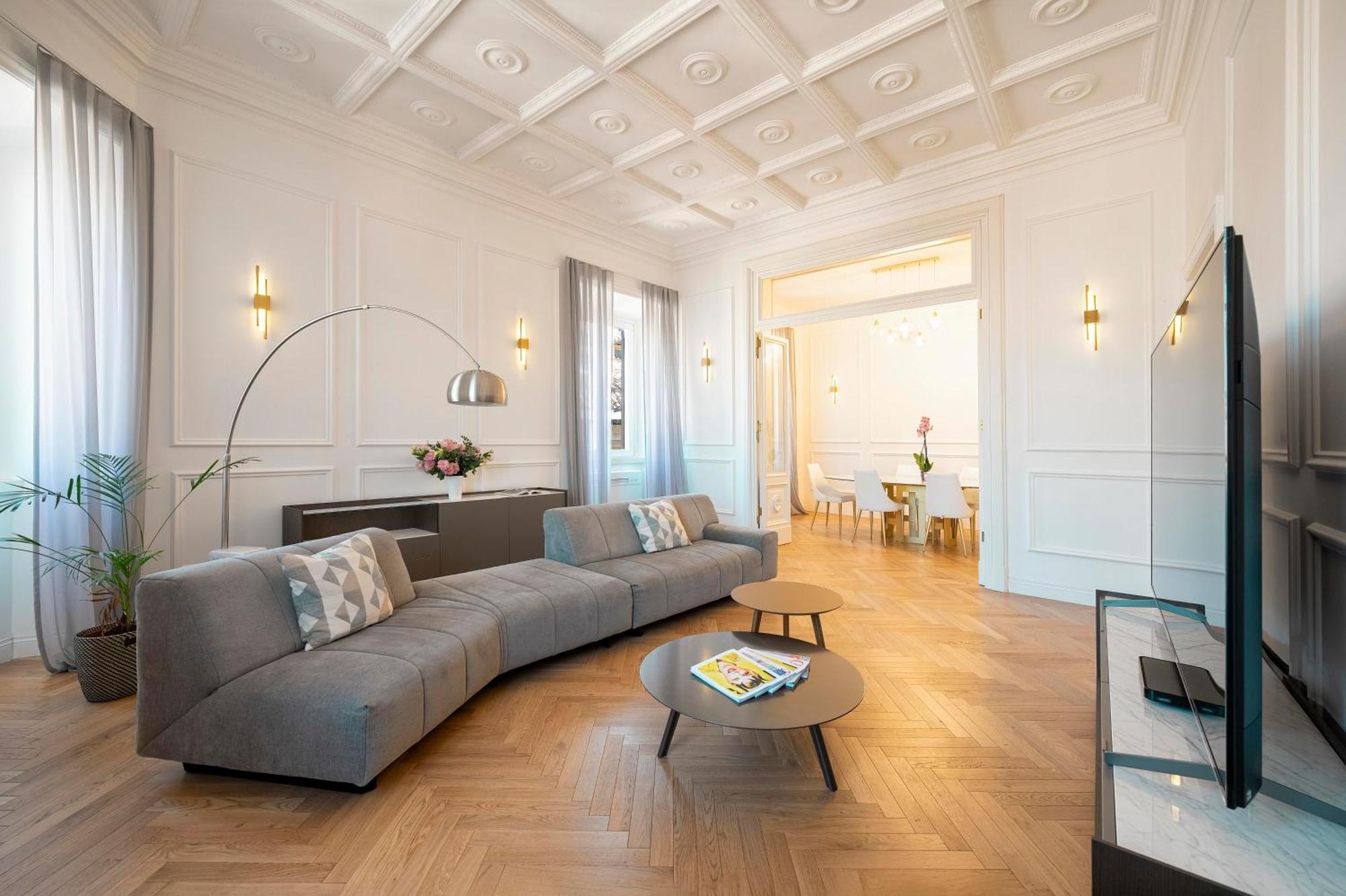 Sjr Luxury Apartment Trevi Fountain Rzym Zewnętrze zdjęcie